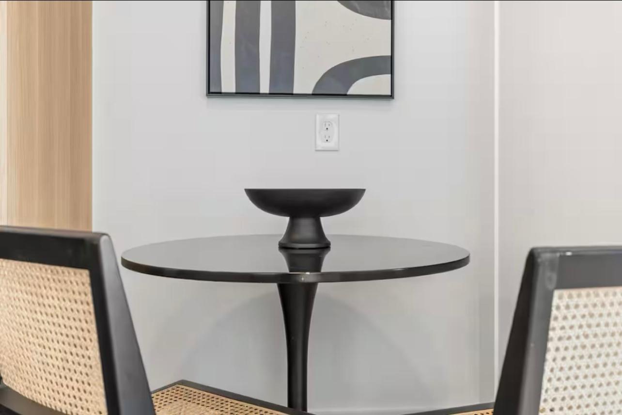Noma's Hidden Gem Apartment Washington